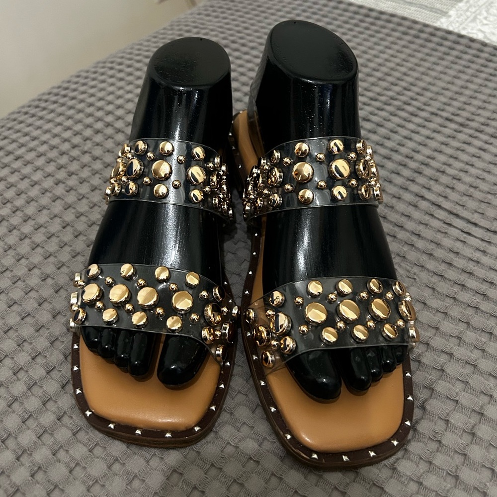 Hey Girl by Korkys-studded sandals size 7